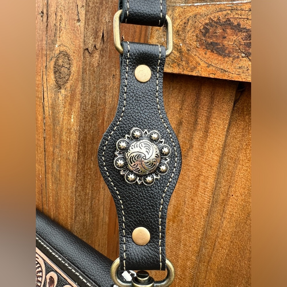 Myra Bag- Spirit of the Herd Hand Tooled Bag - Picture 7 of 16